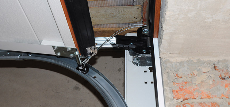 Garage Door Off Track Roller Repair Bella Vista