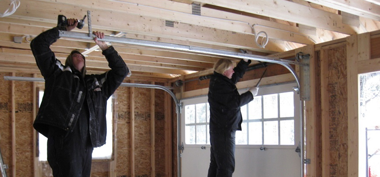 overhead garage door installation in Cumberland Village
